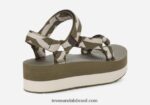 universal flatform feminino X88NTZ50 equilíbrio azeitona queimada Teva - Image 4