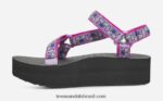 universal flatform feminino X88NTZ53 borboleta lilás Teva - Image 3